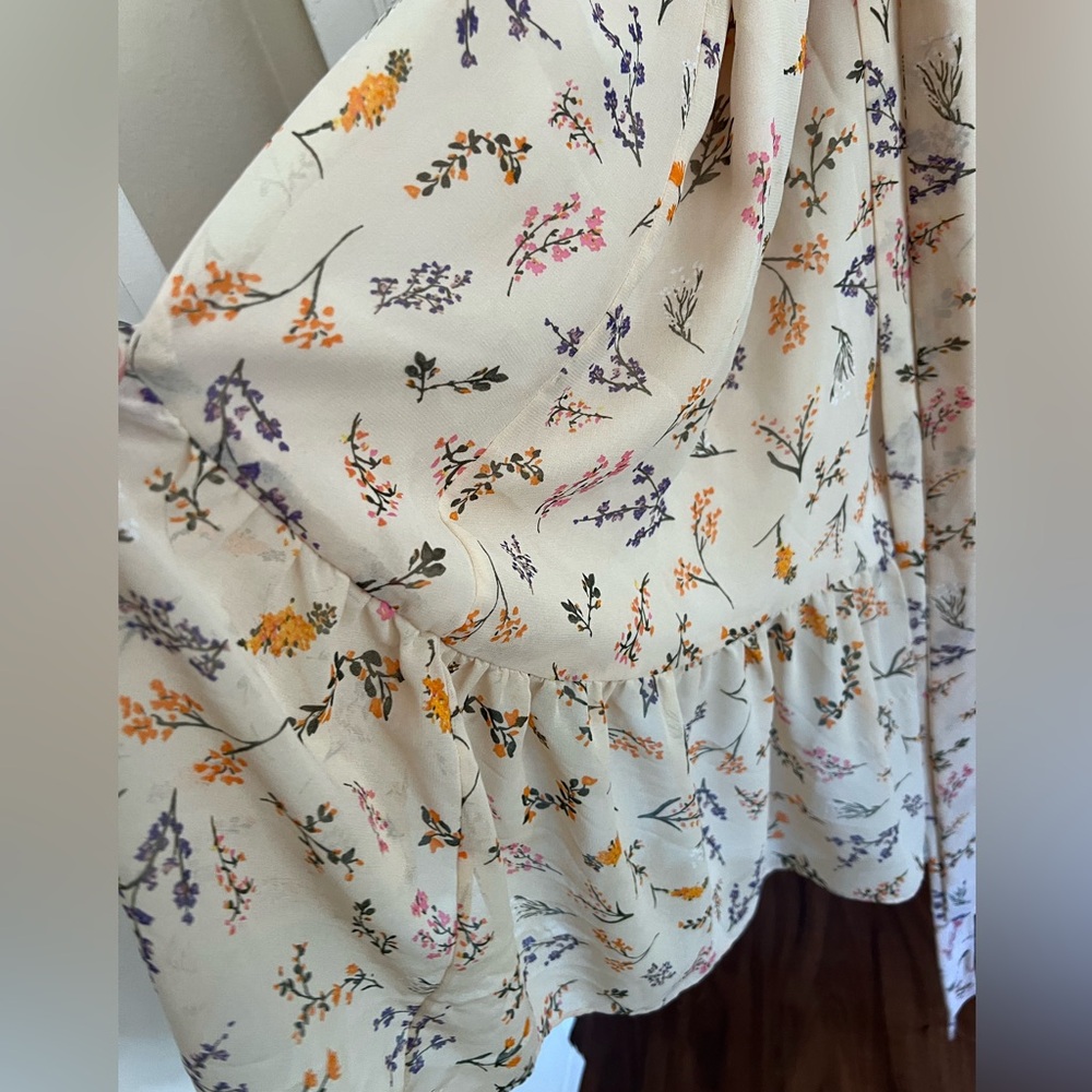 Rebecca Minkoff Jessica Ruffled Floral-Print Midi Wrap Dress - Picture 10 of 12